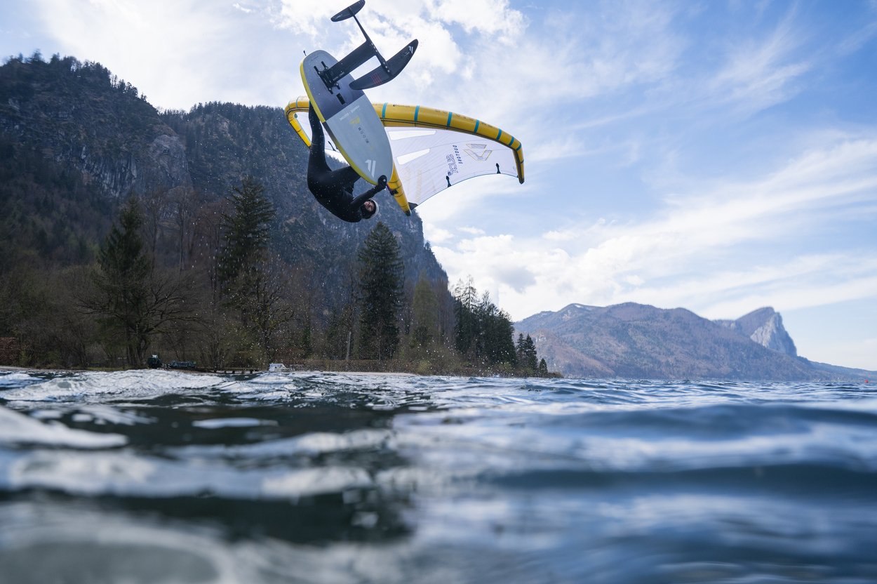 ION Hybrid Gloves 1+2.5 2024