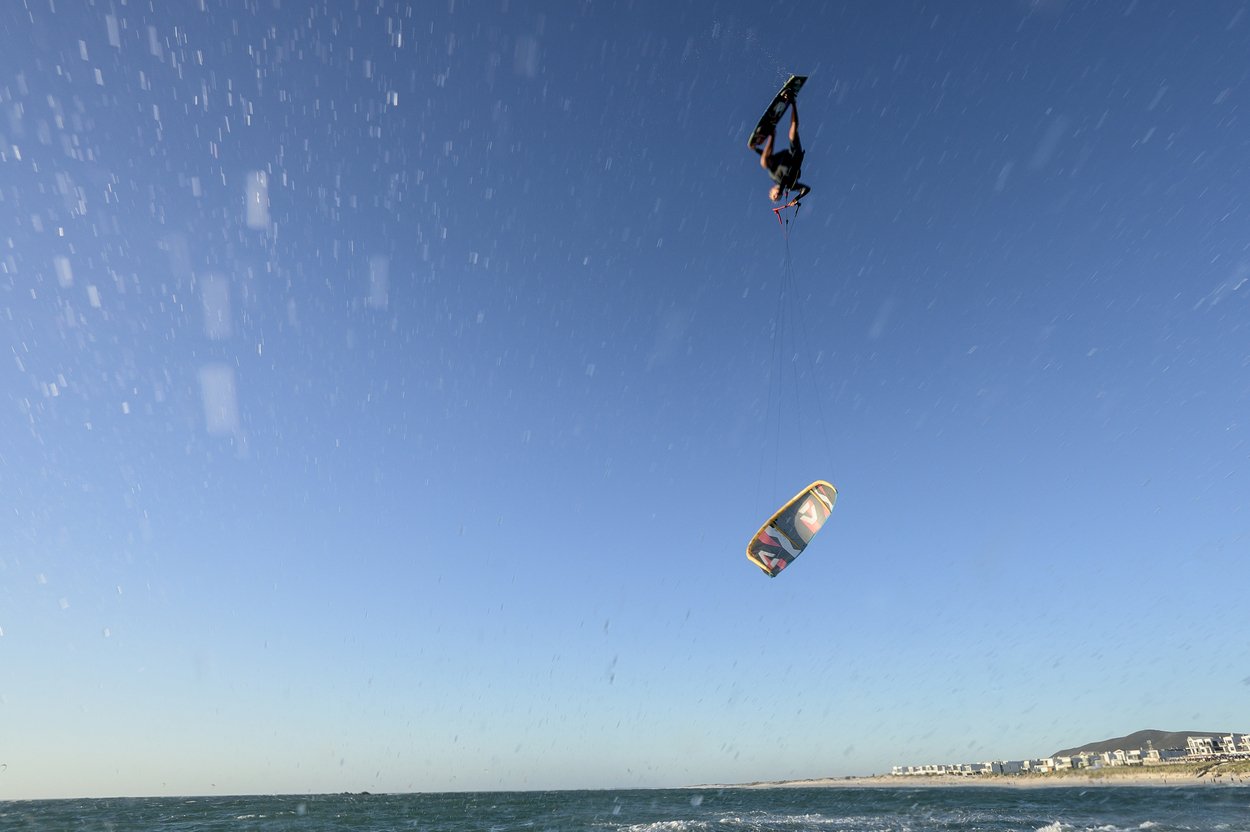 ION Men Wetsuit Seek Core 3/2 Shortsleeve Back Zip 2024