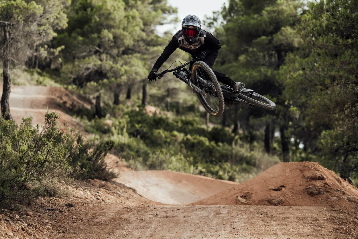 ION Tee LS Scrub Mesh_ine 2021