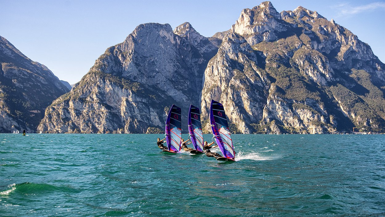 Duotone Warp_Fin 20.22 2022